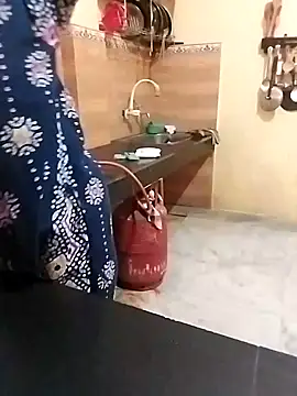 Snapshot of Punjabi_beauty123 chatting on December 4, 2024, 3:42 am Punjabi beauty123 online show from December 4, 2024, 3:42 am