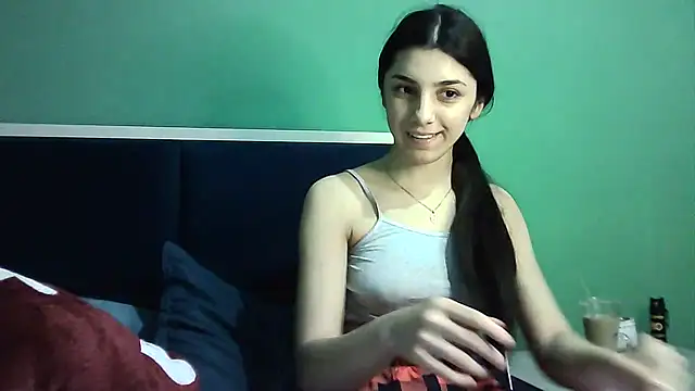 Snapshot of Ahotkittyxxx chatting on January 15, 2025, 3:07 pm Ahotkittyxxx online show from January 15, 2025, 3:07 pm
