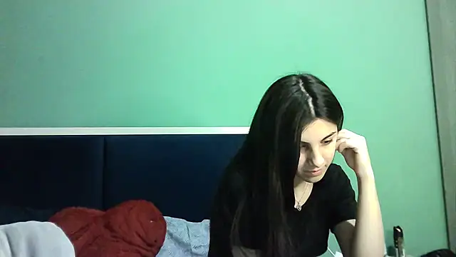 Snapshot of Ahotkittyxxx chatting on January 17, 2025, 4:04 pm Ahotkittyxxx online show from January 17, 2025, 4:04 pm