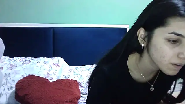 Snapshot of Ahotkittyxxx chatting on December 15, 2024, 3:53 pm Ahotkittyxxx online show from December 15, 2024, 3:53 pm