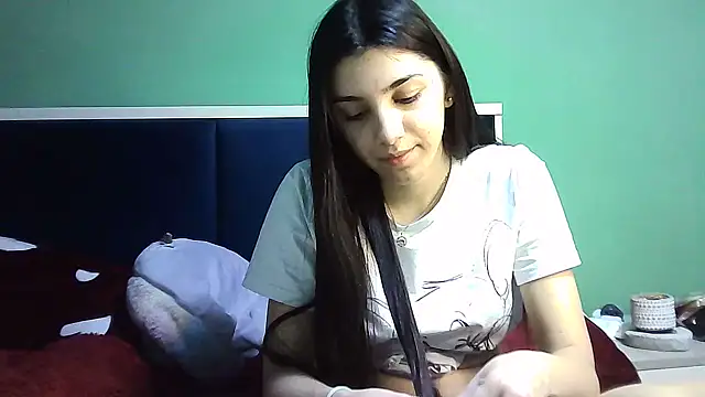 Snapshot of Ahotkittyxxx chatting on December 28, 2024, 10:58 am Ahotkittyxxx online show from December 28, 2024, 10:58 am
