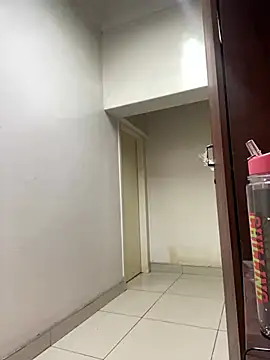 Snapshot of BeautyAuroa chatting on February 17, 2025, 8:27 pm BeautyAuroa online show from February 17, 2025, 8:27 pm