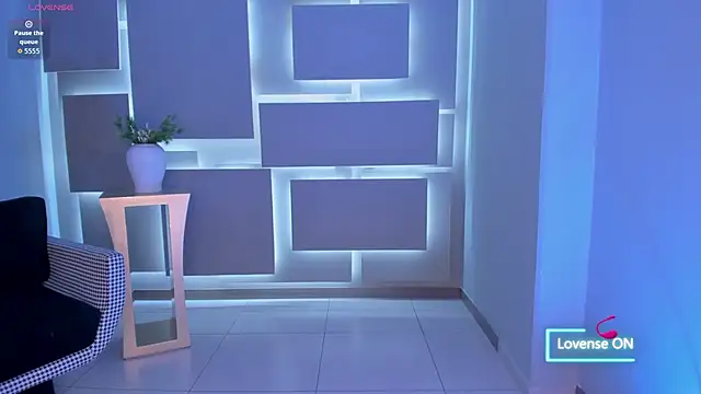 MaddisonLowe online show from March 11, 2026, 8:47 pm