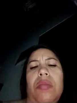 lisseth online show from February 3, 2025, 3:42 am