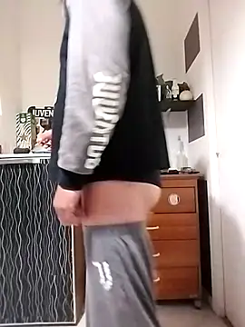 affascino online show from April 1, 2026, 7:10 am