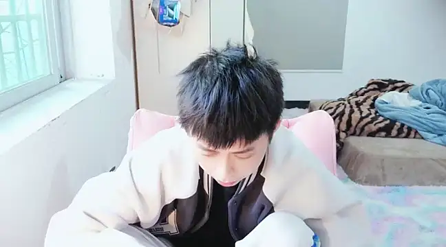 FFFFZ189 online show from January 12, 2025, 9:40 am