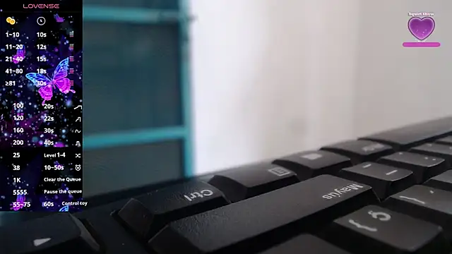 Gabycutee online show from October 10, 2025, 8:20 pm