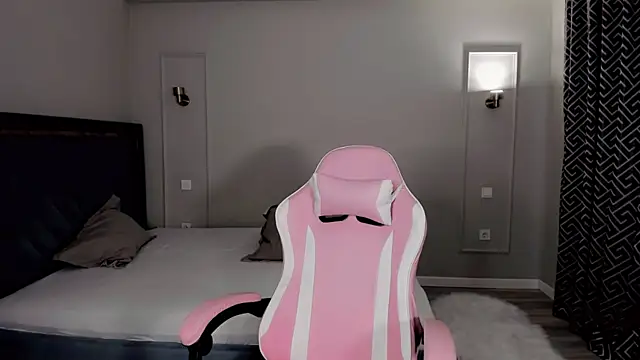 oxxx me online show from February 27, 2026, 2:56 am