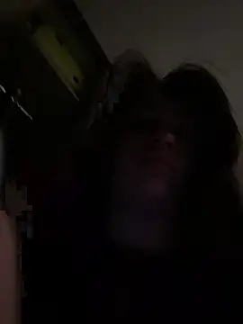 Snapshot of Holly_Molii chatting on February 8, 2025, 4:14 am Holly Molii online show from February 8, 2025, 4:14 am