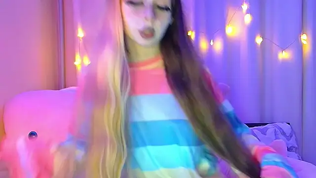 Snapshot of suemeow chatting on November 12, 2025, 7:29 pm suemeow online show from November 12, 2025, 7:29 pm