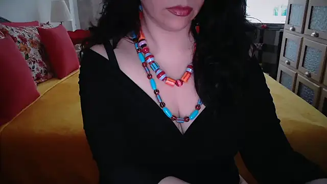 Snapshot of CronacaErotica chatting on April 17, 2026, 1:25 pm CronacaErotica online show from April 17, 2026, 1:25 pm