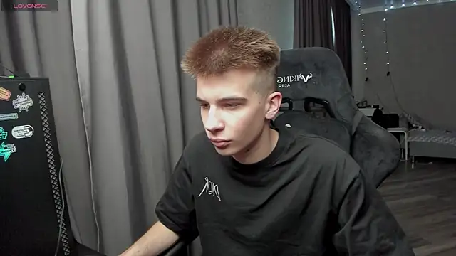 Oscar  xxl online show from January 6, 2026, 8:40 am