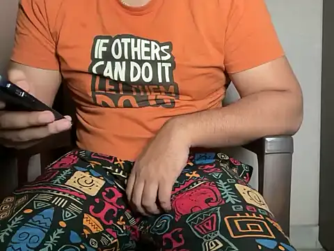 sexyboy09 online show from May 13, 2026, 9:22 pm
