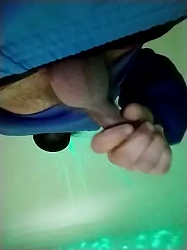 ShakeyJ87 online show from March 4, 2025, 3:59 pm