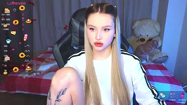 doll barbieee online show from January 14, 2026, 2:42 pm