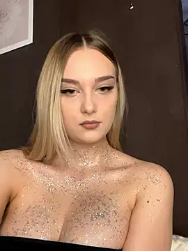 Snapshot of Alisa_Rise chatting on January 11, 2026, 1:18 pm Alisa Rise online show from January 11, 2026, 1:18 pm