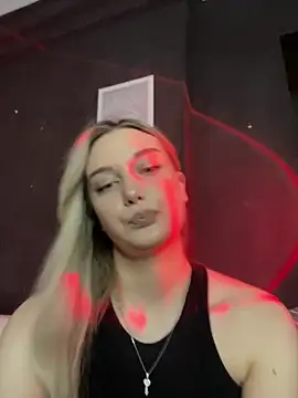 Snapshot of Alisa_Rise chatting on March 2, 2025, 6:57 pm Alisa Rise online show from March 2, 2025, 6:57 pm