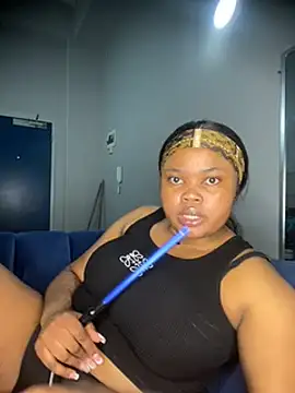 Curveysinaa online show from March 22, 2025, 5:52 pm