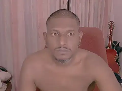 Snapshot of dmancams1874 chatting on March 4, 2025, 4:41 pm dmancams1874 online show from March 4, 2025, 4:41 pm