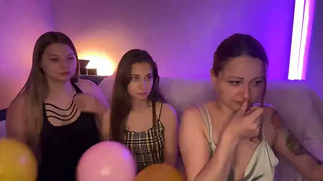   2sya   online show from November 21, 2025, 6:18 pm