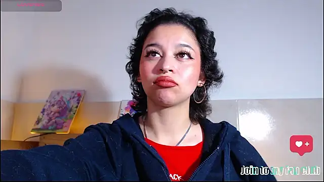 Snapshot of Bitsy_Messy chatting on January 18, 2026, 3:10 am Bitsy Messy online show from January 18, 2026, 3:10 am