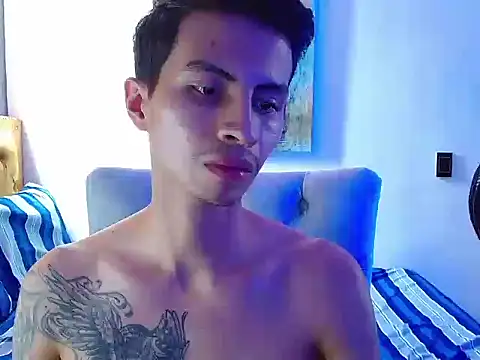 Velk hot online show from April 1, 2026, 2:47 pm