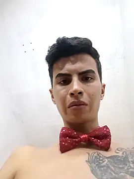 Velk hot online show from March 15, 2025, 12:58 am