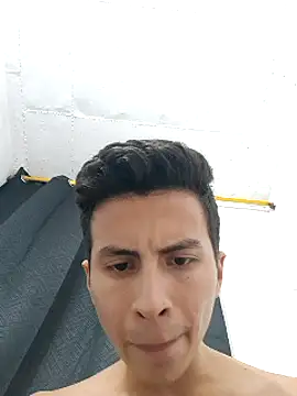 Velk hot online show from December 7, 2024, 6:37 am