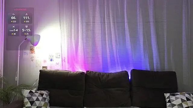 jenny bunny  online show from January 9, 2026, 1:23 am