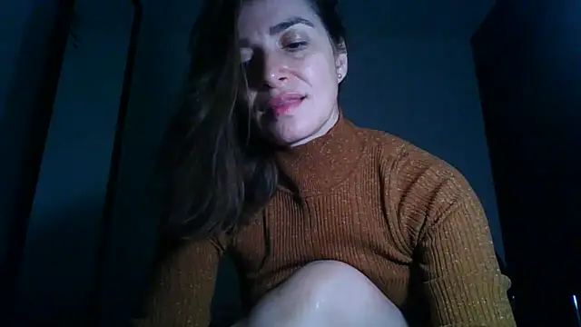 Liloo8923 online show from February 10, 2025, 11:55 pm