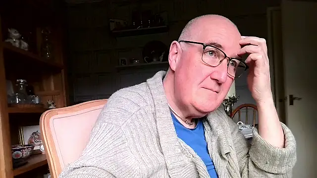 Adamdaddybear online show from March 8, 2025, 1:57 pm