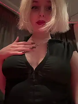 XMelissaX online show from February 21, 2026, 8:33 pm