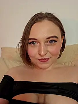 Snapshot of alysia_storm chatting on February 20, 2026, 8:11 pm alysia storm online show from February 20, 2026, 8:11 pm