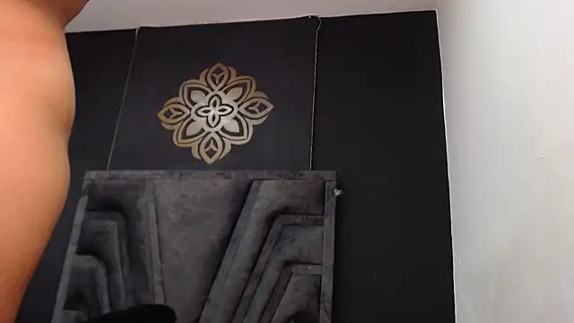 stefany bro online show from January 8, 2026, 11:05 am