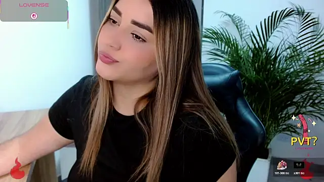 Lucia star   online show from April 6, 2026, 2:29 pm