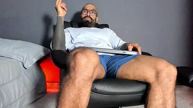 Brock hurn1 online show from December 4, 2025, 12:53 am