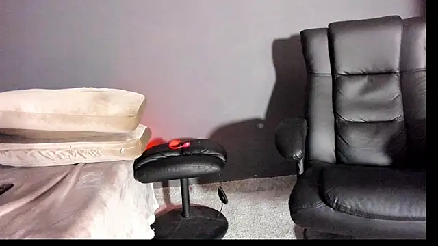 Brock hurn1 online show from September 22, 2025, 12:16 am