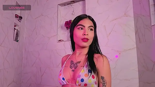 Dolcee zoe online show from November 22, 2025, 9:02 pm