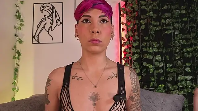 Snapshot of MiaMorgan_ chatting on February 27, 2026, 1:44 pm MiaMorgan online show from February 27, 2026, 1:44 pm