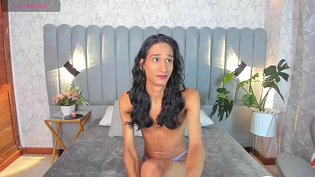 skyyfoxpraga online show from January 7, 2026, 12:10 pm