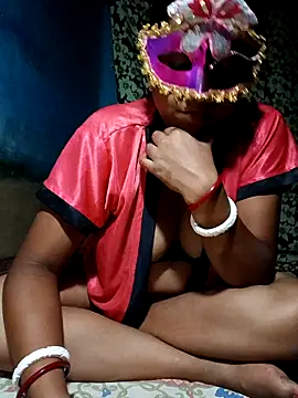 AparnaBoudi online show from October 13, 2025, 5:58 pm