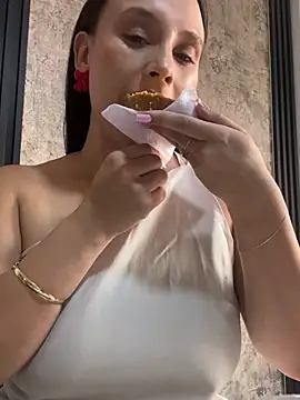 nova lane online show from March 6, 2026, 7:31 pm