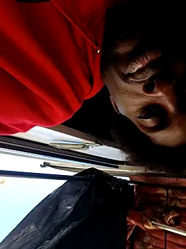 DevinToore online show from October 29, 2025, 8:08 pm