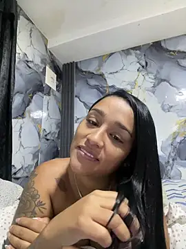 Snapshot of KatalinnaBrown chatting on February 25, 2026, 11:21 am KatalinnaBrown online show from February 25, 2026, 11:21 am