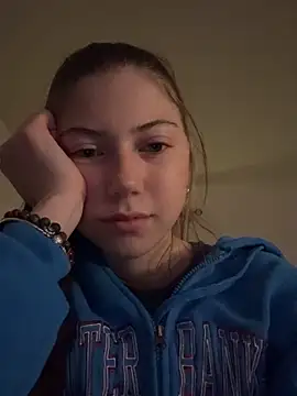 Snapshot of emilycoco chatting on March 22, 2026, 4:49 am emilycoco online show from March 22, 2026, 4:49 am