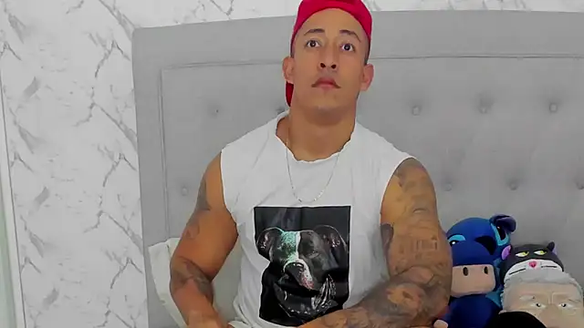 luigiferrara online show from March 13, 2026, 8:47 pm