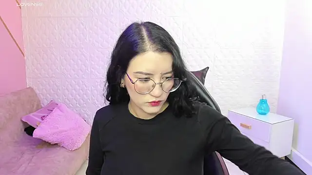 Snapshot of Violetaa_diazz chatting on October 20, 2025, 9:15 pm Violetaa diazz online show from October 20, 2025, 9:15 pm