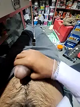 Snapshot of dickerdaddy25 chatting on January 12, 2025, 2:41 pm dickerdaddy25 online show from January 12, 2025, 2:41 pm