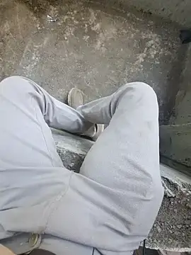 Snapshot of dickerdaddy25 chatting on February 28, 2025, 9:04 am dickerdaddy25 online show from February 28, 2025, 9:04 am