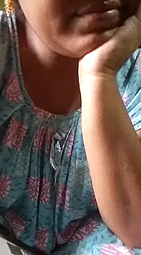 Cute-Pammi1 online show from December 8, 2024, 5:06 am